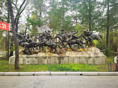 呼玛博物馆室外雕塑